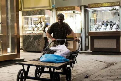 سکه امامی ۲۰۰ میلیون و ۹۸۰ هزار تومان شد؛ هر گرم طلای ۱۸ عیار هم ۱۹ میلیون و ۹۲۰ تومان/ دلار به ۱۶۳ هزار و ۸۶۰ تومان رسید