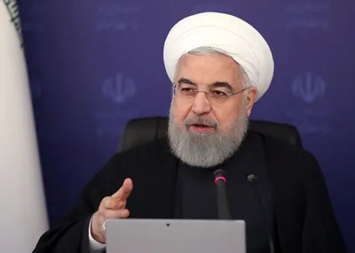 روحانی: وضعیت کنونی سخت‌تر از دوران اسفند و فروردین است / به این زودی‌ها به شرایط عادی قبل از کرونا بر نمی‌گردیم / باید سبک زندگی گذشته را ترک کنیم / بخشی از زندگی مردم تا مدت طولانی باید به فضای مجازی منتقل شود / مساجد در سراسر کشور با رعایت نکات بهداشتی بازگشایی می‌شود / محدودیت ساعت کاری پاساژ‌ها از امروز برداشته شد