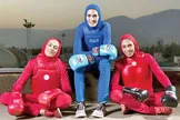 روایت رئیس فدراسیون ووشو از حمله خواهران منصوریان: پس از ثبت دومین شکست سهیلا منصوریان و حذف او از ترکیب تیم ملی، دو خواهر دیگر با شکستن دوربین مداربسته و قفل درب اتاق ریاست وارد دفتر شدند و به بنده حمله فیزیکی کردند/ الهه منصوریان با چاقویی که همراه داشت به خود آسیب زد و سپس سناریوی دیگری را مطرح کرد/ مستندات و شهادت‌های رسمی به مراجع قانونی ارائه شده
