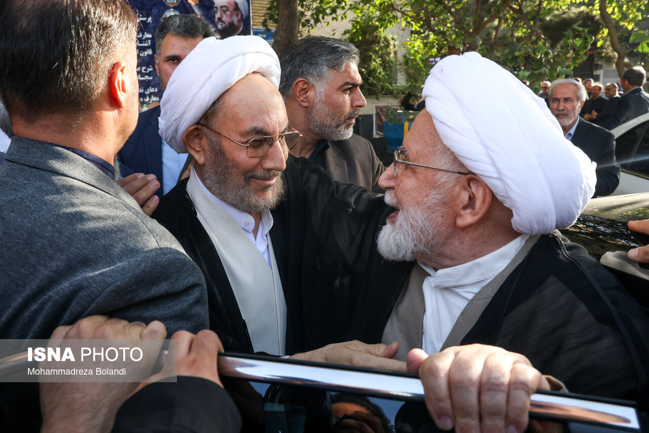 تصاویر: مراسم ختم «احمد ناطق نوری»