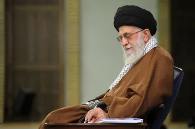 پیام رهبر معظم انقلاب در پی حادثه تروریستی در اهواز: دستگاههای مسئول دنباله جنایتکاران را تعقیب و به پنجه قضایی بسپارند