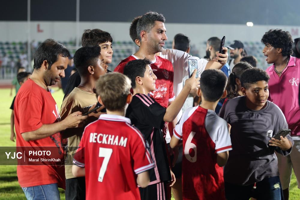تصاویر: دربی پیشکسوتان استقلال و پرسپولیس در کیش