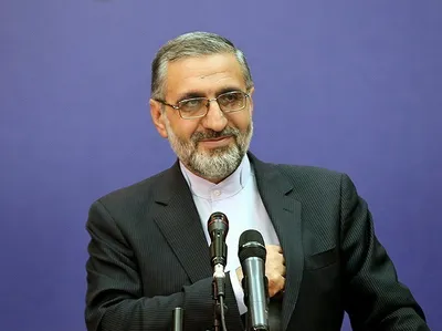 هیچ روزنامه و رسانه‌ای در یک سال اخیر توقیف نشده / جمعی از خبرنگاران با توجه به عفو رهبر انقلاب، آزادی مشروط گرفتند