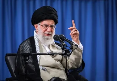 رهبر معظم انقلاب درباره جنگ قره باغ: اگر تروریستها به مرزهای ما نزدیک شوند، قطعا برخورد خواهد شد / سرزمین‌های آذربایجان همه باید آزاد شود؛ امنیت ارامنه نیز باید محفوظ باشد