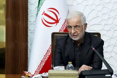 وزیر کشور: بحران‌های اجتماعی نباید امنیتی شوند/ در همین دوره کوتاه، چه موضوعات اجتماعی بودند که اگر قرار بود با نگاه امنیتی با آن‌ها برخورد کنیم، مشکلی حل نمی‌شد/ جمعیت کشور در سال ۱۴۸۰ به نصف جمعیت فعلی می‌رسد؛ این یعنی هویت تمدنی و تاریخی ایران دچار مشکل می‌شود