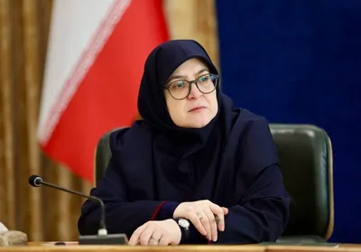 واکنش سخنگوی دولت به احتمال افزایش ۴۰درصدی قیمت بنزین:  تاکنون در دولت هیچ تصمیمی در این خصوص اتخاذ نشده / بحث‌های کارشناسی در جریان است؛ برنامه دولت هم آماده‌سازی افکار عمومی در خصوص تصمیمات احتمالی برای حامل‌های انرژی است / دولت در خصوص قیمت حامل‌های انرژی مردم را غافل‌گیر نخواهد کرد