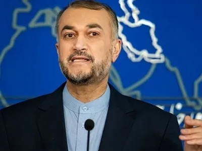 امیرعبداللهیان: آنچه درمورد سپاه گفتم رویکرد فرماندهان عالی است / از این واضح تر نمی توانستم درمورد جایگاه محوری سپاه صحبت کنم / برداشت ها اشتباه است؛ مصاحبه را مرور کنید