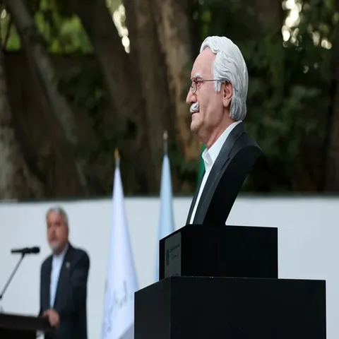 تصاویر: نخستین سالگرد زنده یاد «محمود فرشچیان»