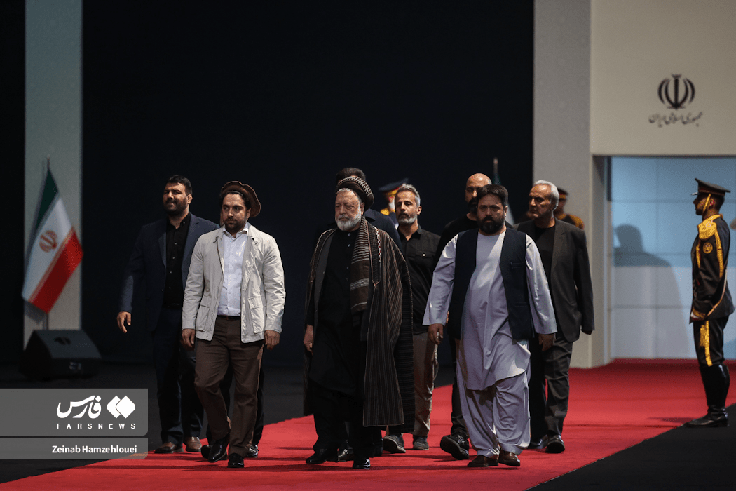 تصاویر: مراسم ادای احترام سران کشورها و مسئولان خارجی به پیکر رهبر شهید انقلاب