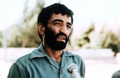 برادر احمد متوسلیان: اینکه در فضای مجازی گفته شده حاج احمد به شهادت رسیده و پیکر ایشان باز می‌گردد، کذب است/ هنوز هم مطمئن نیستیم که شهادت حاج احمد قطعی است