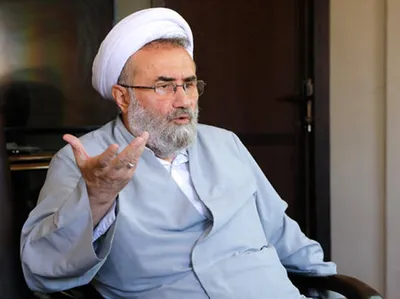 مسیح مهاجری: مسئولين نظام اجازه ندهند رقابت‌هایی که بر سر تصاحب قدرت دارند، وسيله‌ای برای تضعيف کشور در برابر دشمن شود / عده‌ای تصور می‌کنند ناکام نمودن دولت چون به نفع خودشان است،  باید به هر قیمتی برای تضعیفش تلاش کرد / دیروز برجام را می ستودید و امروز به آن ناسزا می گویید/ به تعبیر حضرت علی، شما حزب باد هستید