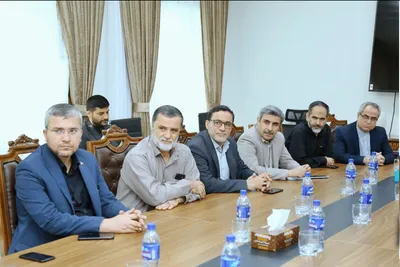 دیدار هیاتی از نمایندگان مجلس ایران با وزیر خارجه طالبان / نمایندگان مجلس: آماده‌ایم تجارب خود را در موارد مختلف با طالبان به اشتراک بگذاریم