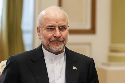 قالیباف: در صورت تعرض آمریکایی‌ها به حریم ایران، مثل جرقه‌ای در انبار باروت، کل منطقه منفجر می‌شود/ پایگاه‌های آن‌ها و متحدان‌شان در امان نخواهد بود