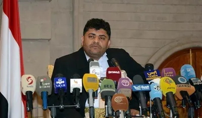 الحوثی: آمریکا از مقابل خطر ایران در سوریه عقب‌نشینی کرد تا به ادعای خود با خطر ایران در یمن مقابله کند