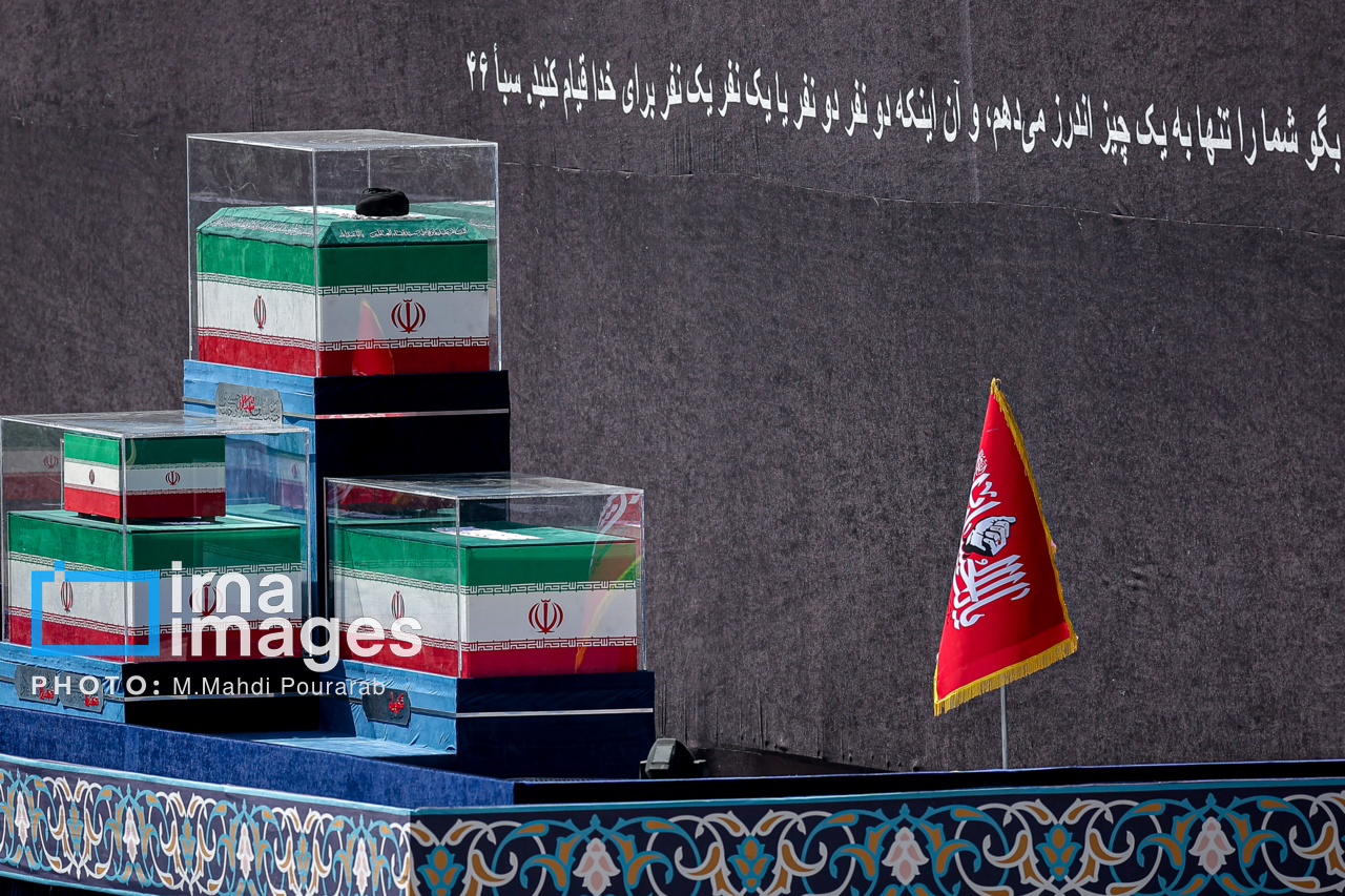 تصاویر: نخستین روز مراسم وداع با رهبر شهید انقلاب