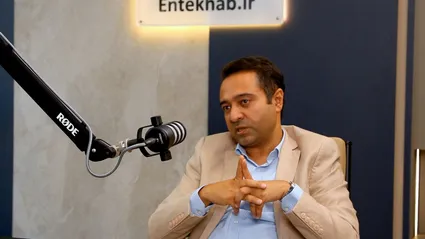 ویدیو/ فولادیان، استاد جامعه شناسی: قدرت یافتن دو قطب رادیکال در ایران، به خاطر خاموش کردن جامعه میانی یا وسط‌باز است