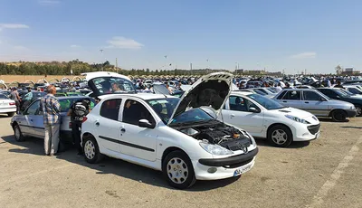 کاهش ۲۵ درصدی قیمت خودرو داخلی و خارجی در بازار/ قیمت برخی خودرو‌ها تا ۲ میلیارد تومان کاهش یافت