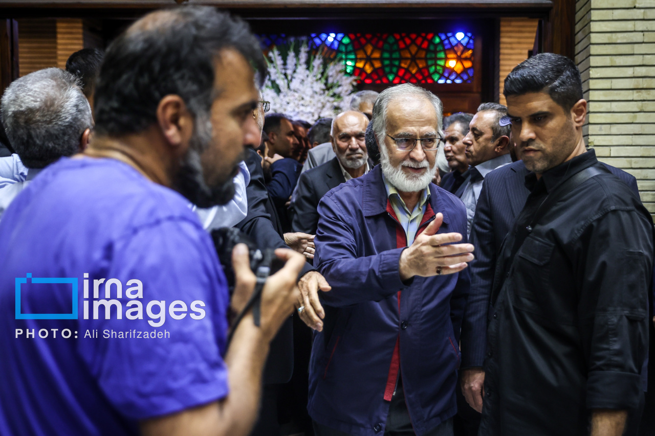 تصاویر: مراسم ختم «احمد ناطق نوری»