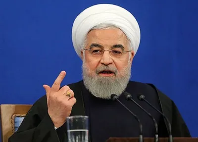 روحانی: توهین به پیامبر(ص) اهانت به ارزش‌های انسانی است / بی احترامی به یک پیامبر و تحریک احساسات مسلمان و غیرمسلمان هنر نیست / تعجب از کسانی است که ادعای هنر و دموکراسی دارند اما به نحوی ولو ناخواسته تشویق به خشونت می‌کنند/ اروپا و فرانسه اگر راست می‌گویند که به دنبال حاکم شدن صلح هستند، از دخالت در امور داخلی مسلمانان دست بردارند