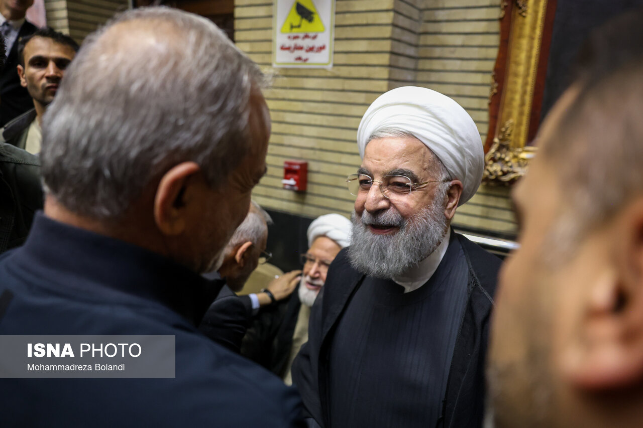 تصاویر: مراسم ختم «احمد ناطق نوری»