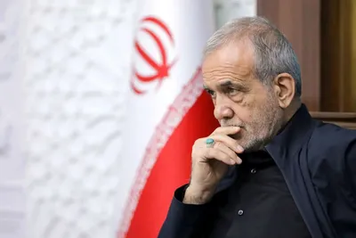 زیدآبادی، تحلیل‌گر سیاسی: آقای پزشکیان، التماس می‌کنم اگر زمینه میانجی‌گری و ملاقاتی با آمریکا در ترکیه فراهم شده، شجاعت به خرج دهید و آن را پس نزنید!