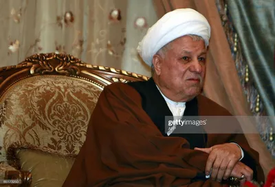 خاطرات آیت الله هاشمی رفسنجانی، ۱۵ اسفند ۱۳۷۷: عبدالله نورى گفت، نگران است که در صورت نصب کرباسچى به عنوان شهردار تهران، قوه قضاییه عکس‌العمل تُندى در مورد محکومیت او نشان دهد