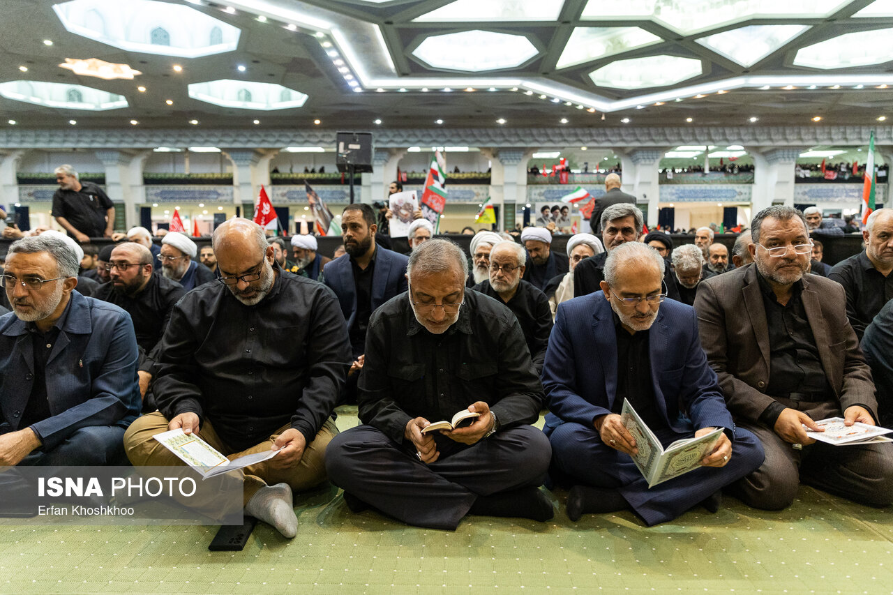 تصاویر: مراسم گرامیداشت رهبر شهید انقلاب در تهران