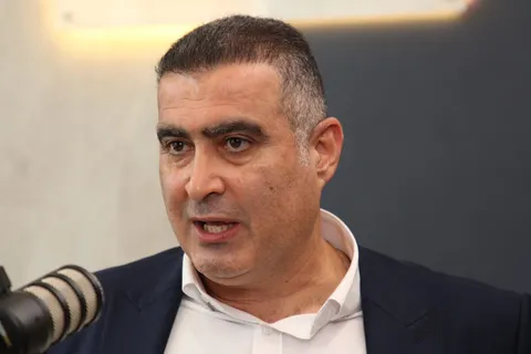 ویدیو/ سعید ساویز، تحلیل‌گر نفتی: اینکه منتظر بمانیم و توافق نکنیم تا آمریکا به لحاظ نفتی دردش بیاید، توهم است/ این وسط تاب‌آوری مردم خودمان چه می‌شود؟