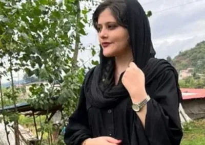 سخنگوی فراجا: تصاویر دوربین مدار بسته، شایعات فضای مجازی در مورد ضرب و شتم مهسا امینی را تکذیب می‌کند