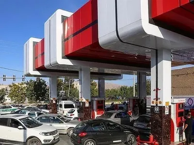 شرکت ملی پخش فرآورده‌های نفتی: شایعه کمبود بنزین یا افزایش قیمت آن صحت ندارد