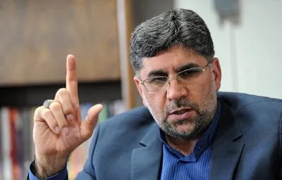 نایب رییس کمیسیون امنیت ملی: ایران بیش از هر چیزی به دلار نیاز دارد