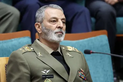 سرلشکر موسوی، رئیس ستاد کل نیرو‌های مسلح: با وجود اینکه دشمنان ما ذاتاً وحشی و متجاوز هستند، اما بعید است با ضربه‌ای که خوردند، دوباره قصد غلطی داشته باشند/ با دقت تحرکات دشمن را زیر نظر داریم/ جنگ طلب نیستیم، ولی آماده‌ هستیم/ به قواعد قطع درگیری آگاه بوده و فعلاً قصد اقدامی نداریم
