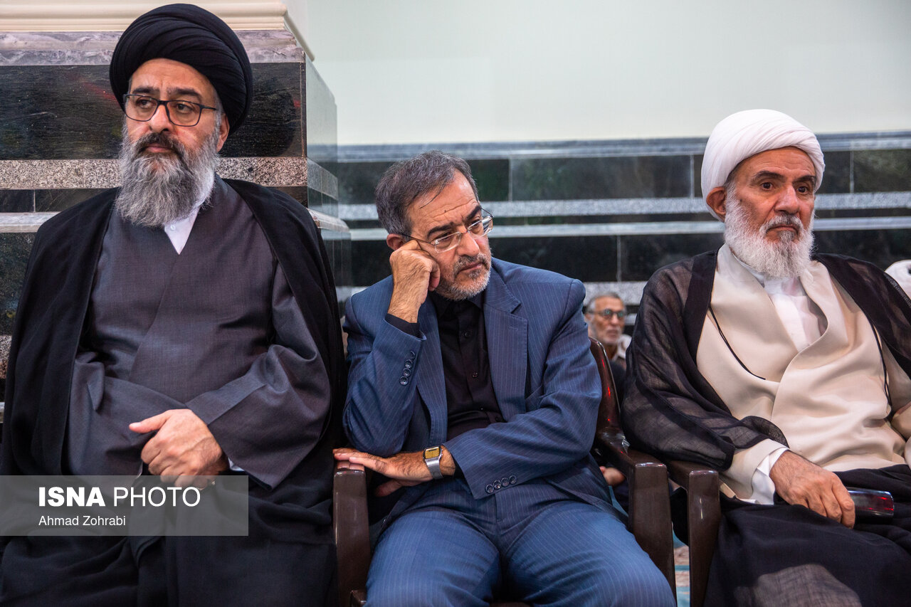 تصاویر: تشییع پیکر آیت الله سید موسی شبیری زنجانی - قم