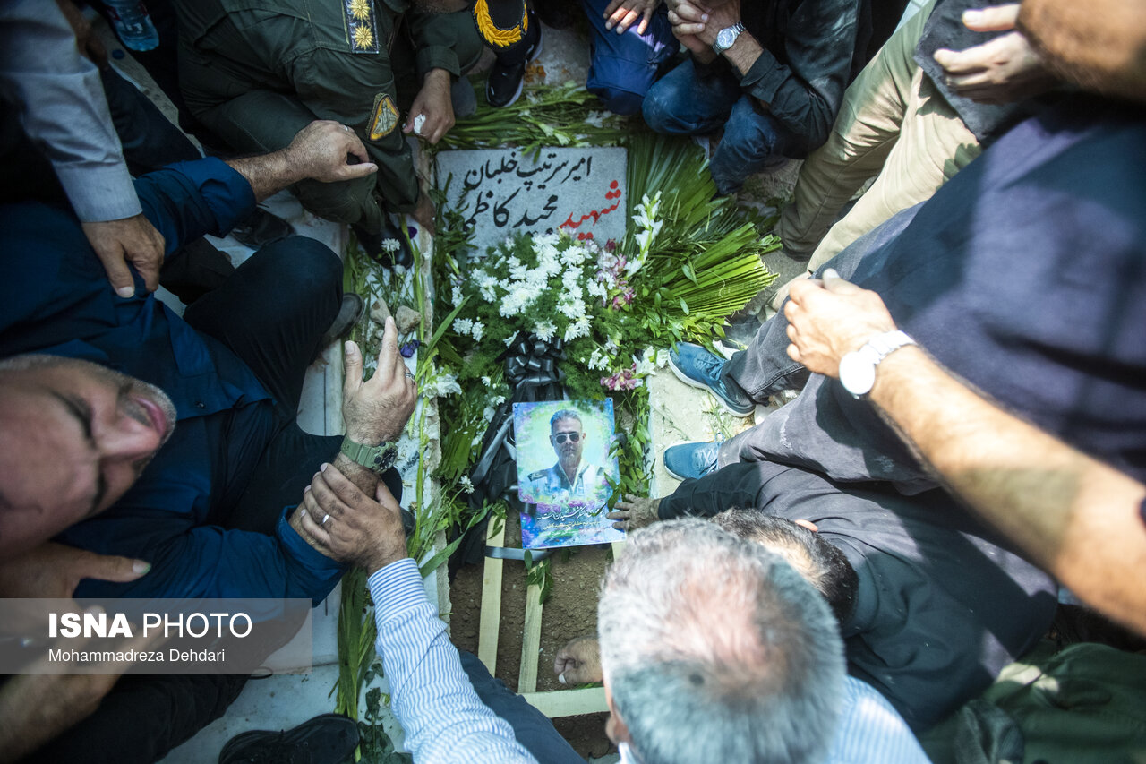 تصاویر: مراسم تشییع پیکر مطهر امیر سرتیپ خلبان مجید کاظمی - شیراز