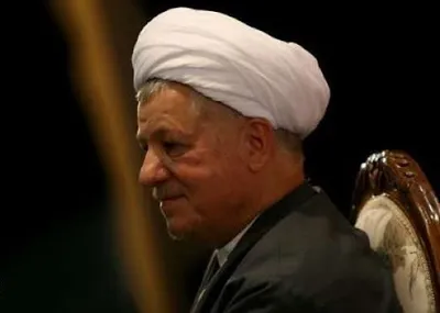 خاطرات آیت الله هاشمی رفسنجانی، ۲۸ مهر ۱۳۷۷: گیرافتادن قطار حامل اسلحه ایرانى براى [احمد]شاه مسعود، دولت قرقیزستان را در مخمصه قرار داده است