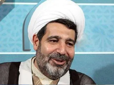 قاضی منصوری آدمی نبود که قصد خودکشی داشته باشد / طبیعتا هتل دوربین داشته و جزئیات حادثه قابل پیگیری است / موکلم به من گفت حرف‌های بسیاری برای گفتن در ایران دارد / او چهارشنبه گذشته خودش را به سفارت معرفی کرد؛ دو شب در سفارت بود و به دلیل حال نامساعد به بیمارستان منتقل شد / به محض اینکه به بیمارستان رسید، دستگیر شد / بیماری او سرطان و شاید هموروئید بود