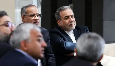 تلگراف به نقل از منابع آگاه: ایران و آمریکا بر سر عناصر احتمالی که می‌توانند در توافق آینده گنجانده شوند، به توافق رسیده‌اند/ این عناصر می‌تواند مسائل مرتبط با تحریم‌ها را نیز شامل شود