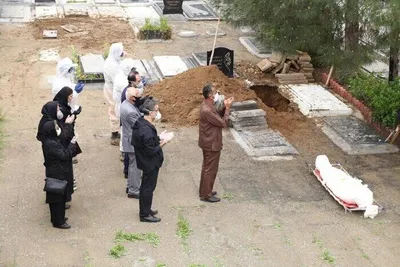 روایت مدیرعامل سازمان بهشت زهرا از روز‌های پیک پنجم:  شمار جانباختگان کرونایی در تهران ۲.۵ برابر شده / حتی در ۸ سال دفاع مقدس هم چنین چیزی ندیده بودیم