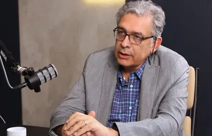 ویدیو / امیرعلی ابوالفتح در مناظره با قیس قریشی: بعضی‌ها می‌گویند جنگ پیش‌دستانه بکنیم؛ اصلا می‌دانیم جنگ پیش‌دستانه یعنی چه؟