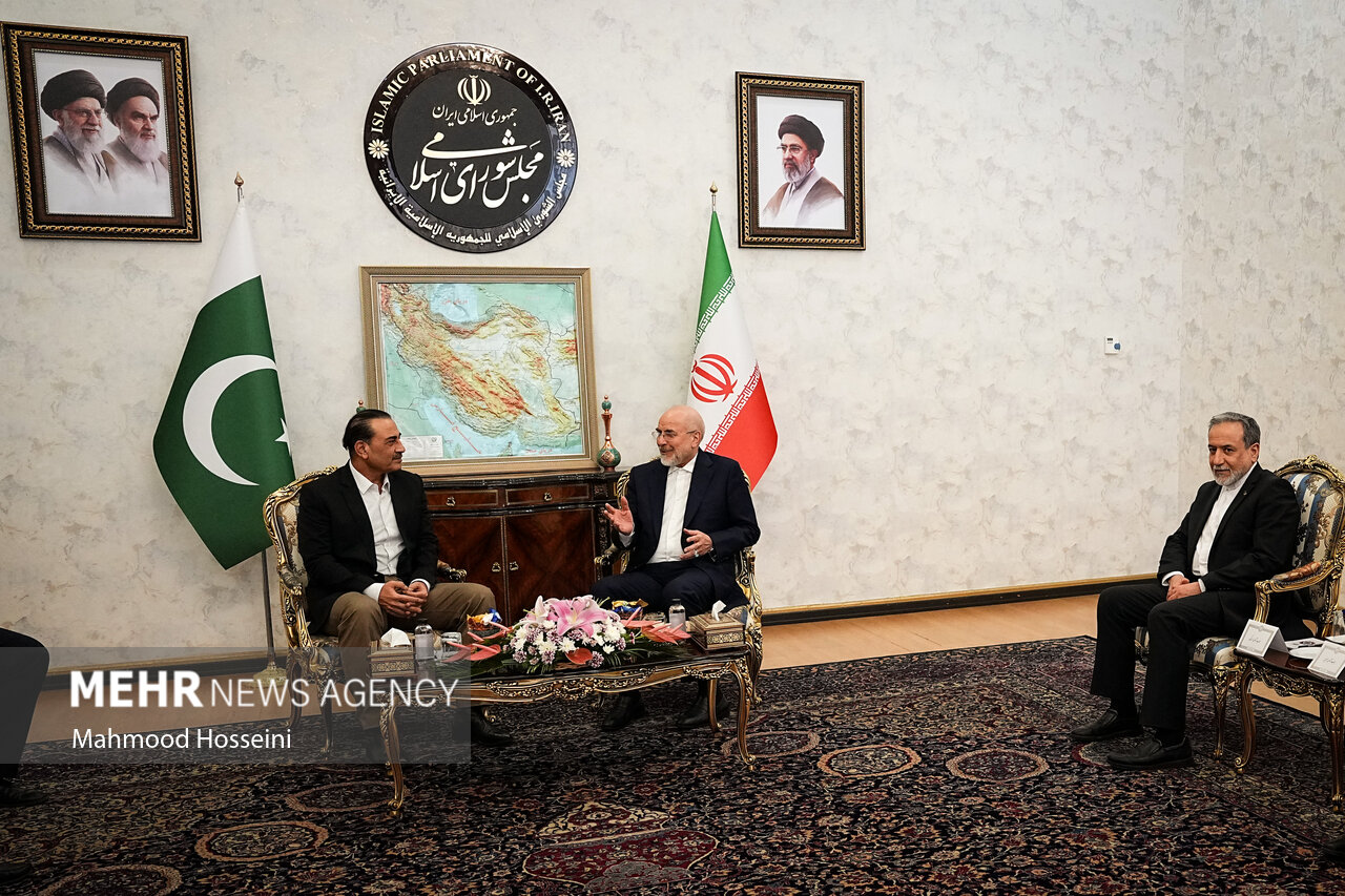 تصاویر: دیدار عاصم منیر فرمانده ارتش پاکستان با قالیباف