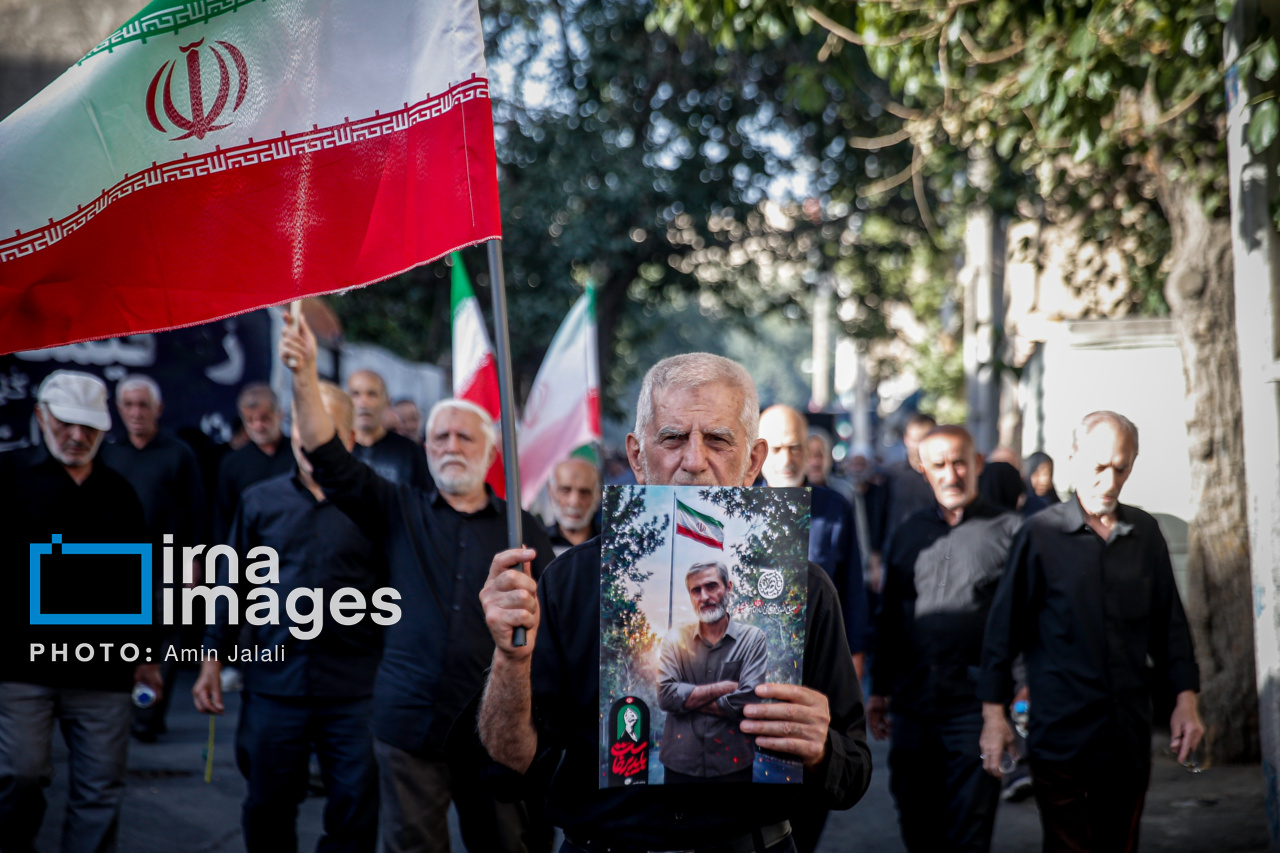 تصاویر: تشییع پیکر شهید «مصباح‌الهدی باقری‌کنی»، داماد رهبر شهید انقلاب