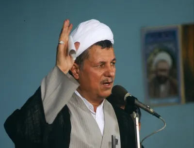 خاطرات آیت الله هاشمی رفسنجانی، ۱۱ شهریور ۱۳۷۷: رهبرى و رییس‌جمهور مخالف جنگ با طالبان هستند