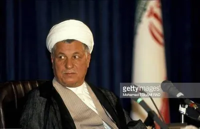 خاطرات آیت الله هاشمی رفسنجانی، ۱۵ مهر ۱۳۷۷: علی فلاحیان از شوراى نگهبان به خاطر نادیده‌گرفتن اجازه اجتهادش که براى وزارت اطلاعات گرفته بود، گله داشت