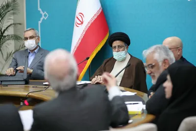 واکنش‌ها به ماجرای جنجالی پیشنهاد «پایتون» به رئیسی / ‏آذری جهرمی: کاش تلنگری باشد برای اصلاح جدی نظام رتبه‌بندی اساتید / فاضلی: باید ترسید