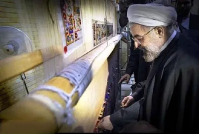 خاطرات حسن روحانی، شماره ۶: به بافندگی فرش و نقشه‌خوانی، در دوران دبستان کاملا آشنا بودم