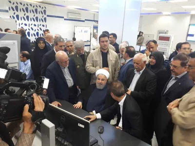 رئیس جمهور سه طرح پتروشیمی را در عسلویه افتتاح کرد