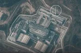 نیویورک‌تایمز: چین در حال شتاب بخشیدن به تقویت زرادخانه هسته‌ای خود است/ بالای ورودی تأسیسات هسته‌ای پینگ‌تونگ با حروفی بزرگ که از فضا نیز قابل مشاهده است، نوشته شده «به آرمان بنیادین وفادار بمانید»/ پکن در مسیر رسیدن به ۱۰۰۰ کلاهک تا سال ۲۰۳۰ است/ یکی از نگرانی‌های اصلی واشنگتن این است که وجود زرادخانه‌ای بزرگ و مدرن، چگونه رفتار چین را در یک بحران، به ویژه درباره تایوان، تغییر می‌دهد