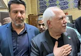 ببینید / خبرنگار: شما پشت پرده مذاکرات کنونی هستید؟ ظریف: من هیچکاره‌ام