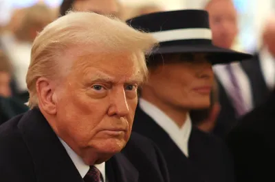 نحوه برخورد اخیر ترامپ درمورد ایران، این احتمال را بیش از پیش تقویت کرده که او قصد دارد به عنوان اولین قدم، رسما به تهران پیشنهاد مذاکره بدهد و از تهدید یا اعمال فشار سخن نگوید / اولا تنها از مذاکره و توافق صحبت کرده و ثانیاً لحن او عمدتاً توام با خونسردی و بدون لفاظی‌های تهدیدآمیز بوده / اگر به هر دلیل مذاکره ممکن نشود، او به همان 