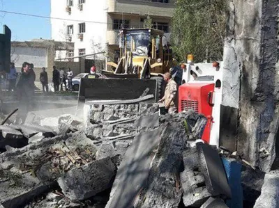 انفجار در اتوبوس پرسنل سپاه در سیستان و بلوچستان / حادثه بر اثر انفجار بمب کنار جاده‌ای رخ داده / جيش العدل مسئولیت عملیات را برعهده گرفت /اعلام 3 روز عزای عمومی در سیستان و بلوچستان / سخنگوی سپاه: شهادت تمام سرنشینان پاسدار حاضر در اتوبوس قطعی نیست / مجروحین حادثه تروریستی به زاهدان منتقل شدند / ۲۷ شهید و ۱۳ مجروح تاکنون